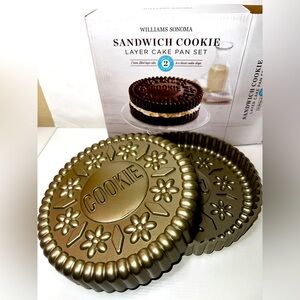 New Williams Sonoma Sandwich Cookie Layer Cake Pan Set cast aluminum baking bake